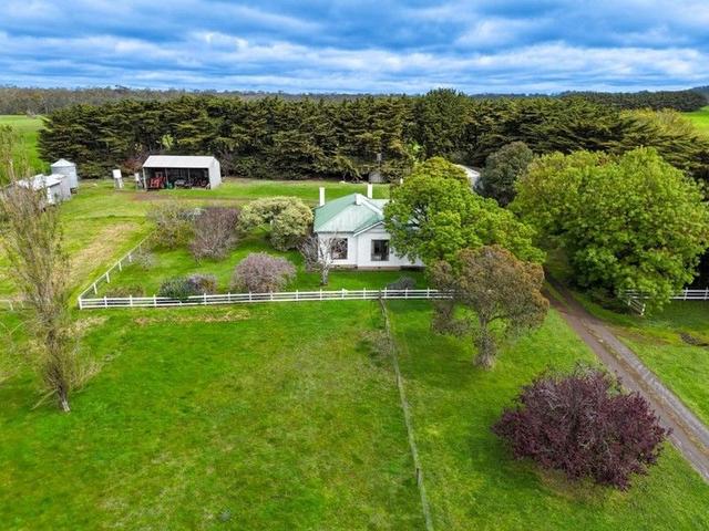 318 Ardonachie School Road, VIC 3286