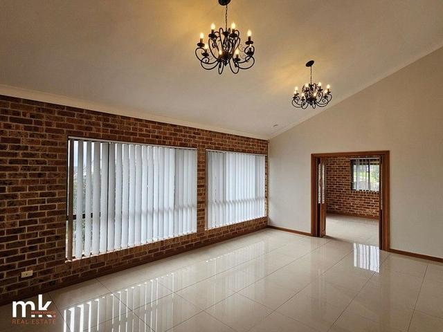 50 Ballantrae Drive, NSW 2566