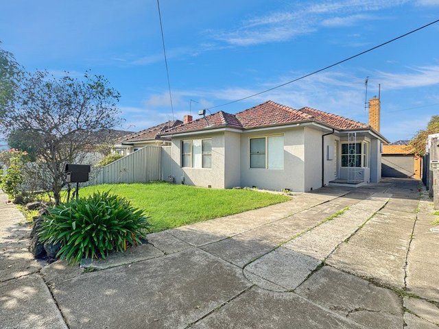 15 Dongola Road, VIC 3012
