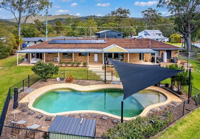 18 Umpara Crescent, QLD 4213