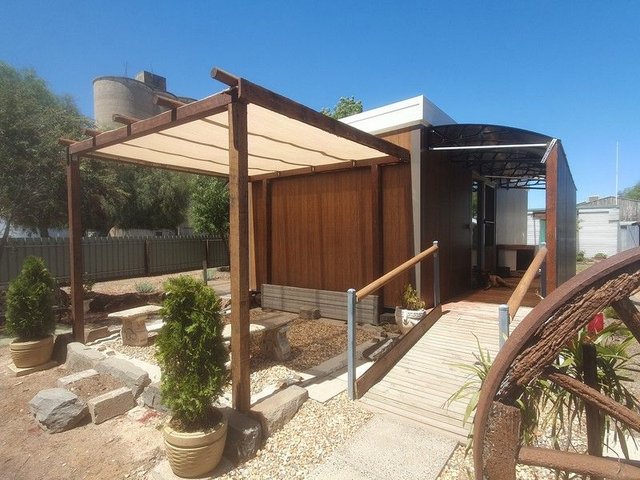 1 Railway Place, VIC 3527