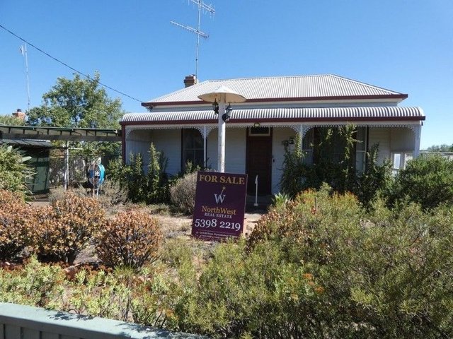 9 Sanders St, VIC 3424