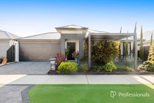 28 Glisten Chase, WA 6034