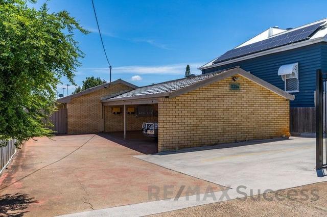 2/235a South Street, QLD 4350
