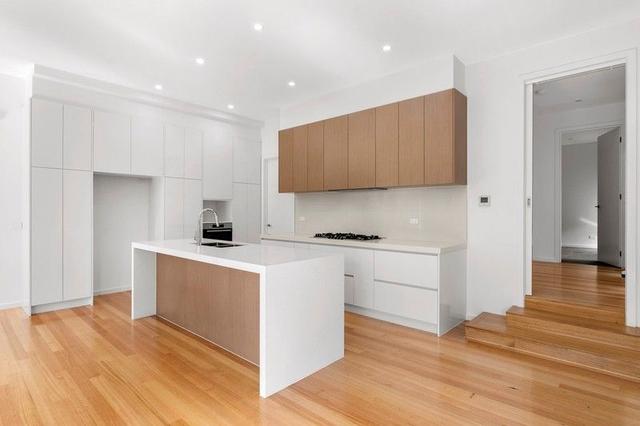 2/10 Talbot Street, VIC 3107