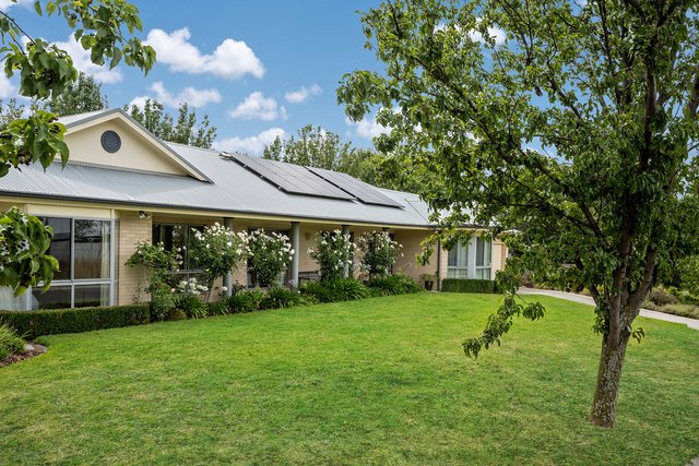 3 Hatton Drive, NSW 2582