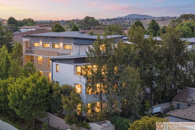 32/3a Stornaway Road, NSW 2620