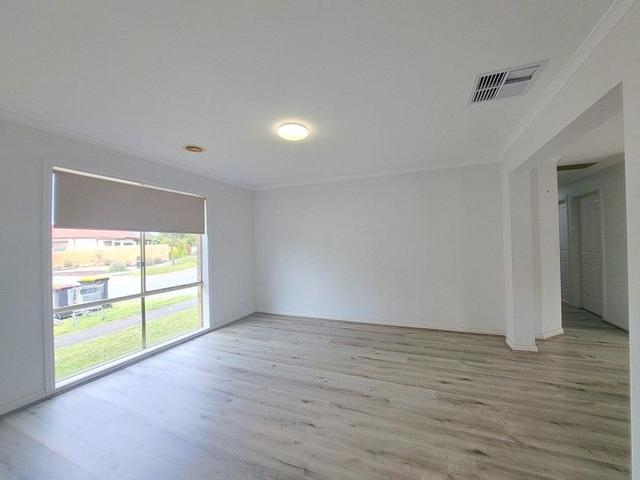 4/16 Edgewood Road, VIC 3175