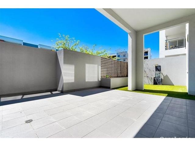 8/1 Stockton Bend, WA 6164