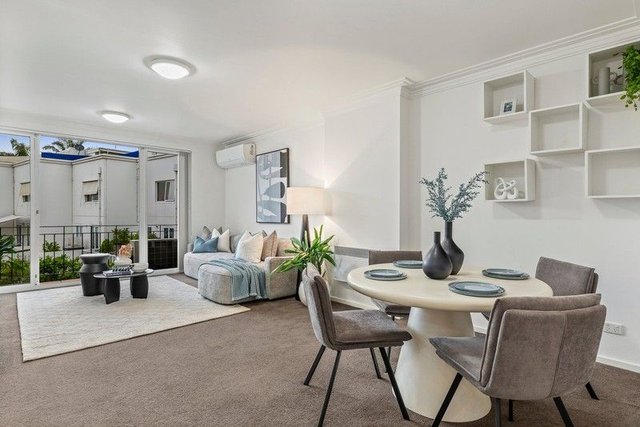 21/56 Beach Road, VIC 3188