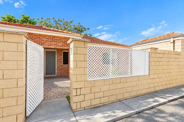 1/11 Sheoak Road, WA 6109
