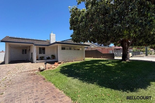 415 Coode Street, WA 6059