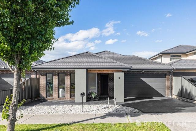 9 Distinction Avenue, VIC 3064
