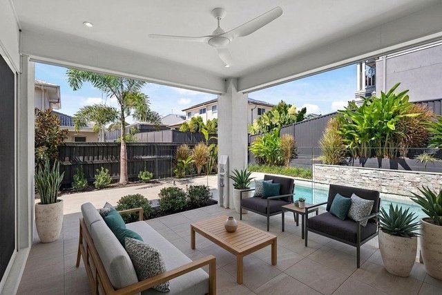 30 Executive Way, QLD 4035