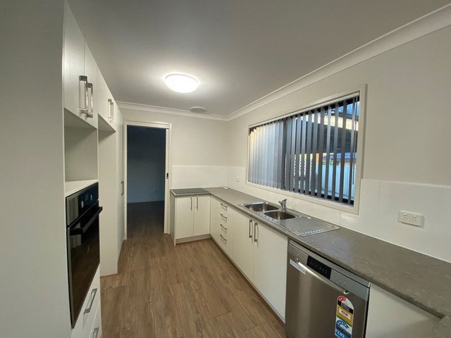 15 Riesling Street, NSW 2333