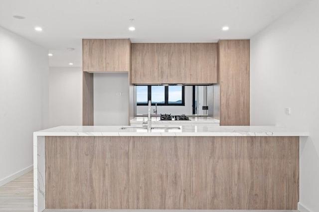 2404/108 Donnison  Street, NSW 2250