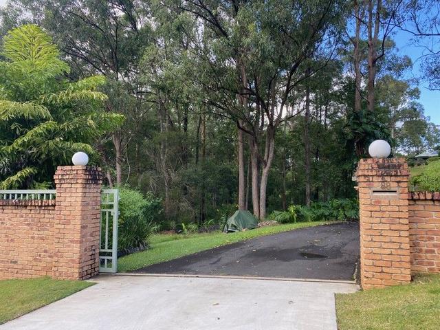 Country Cres, QLD 4211