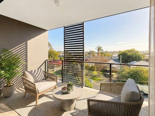 201/38 Andrews Street, QLD 4170