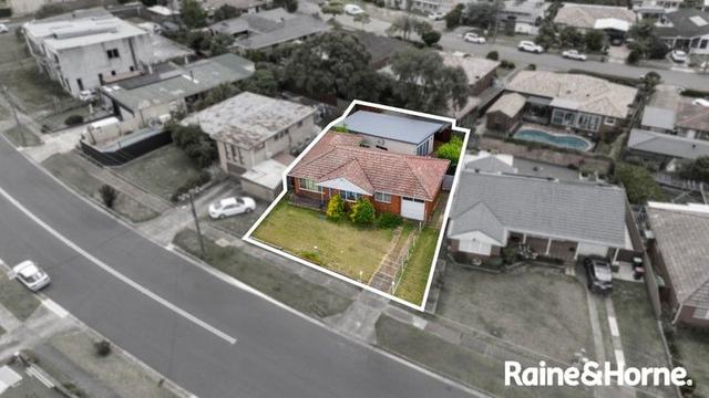 32 Huntingdale Avenue, NSW 2166