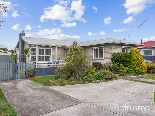 213 Clarence Street, TAS 7018