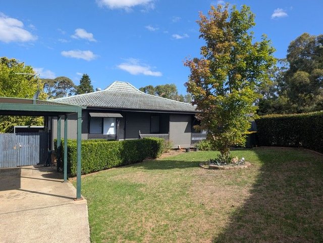 9 Hakea  Place, NSW 2564