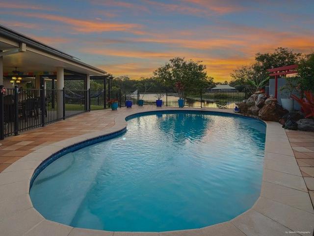 10 Florida Court, QLD 4655