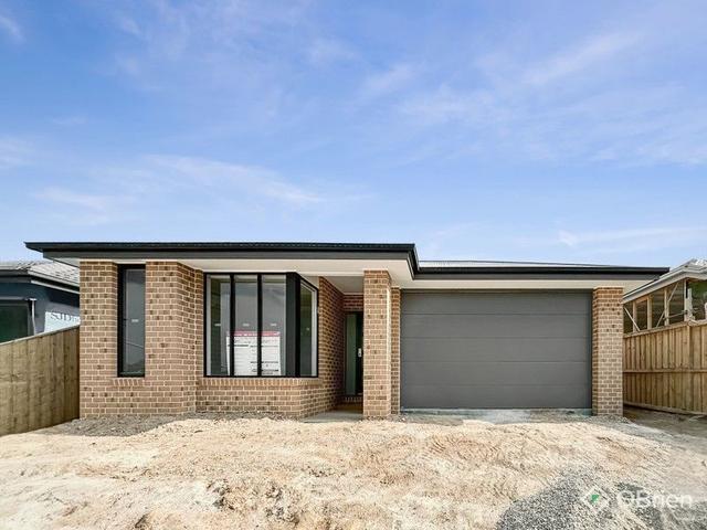 12 Snows Hill Avenue, VIC 3820