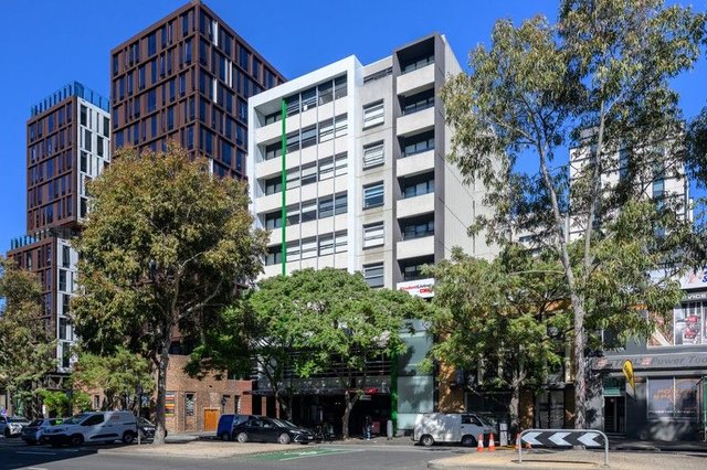 804/139 Bouverie  Street, VIC 3053