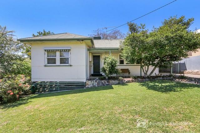 418 Schubach Street, NSW 2640