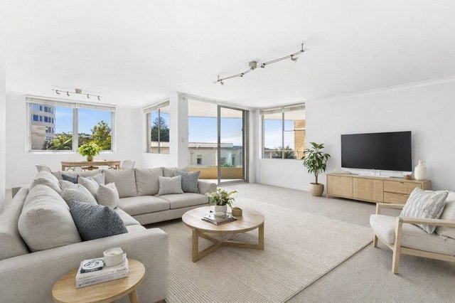 2B/28 Woods Parade, NSW 2094