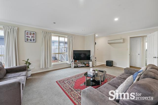 2/19 Winston Street, TAS 7248