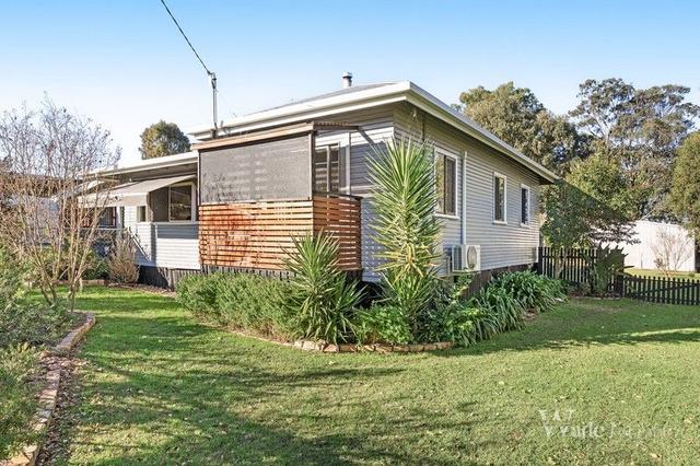 8 Sturt Street, QLD 4370
