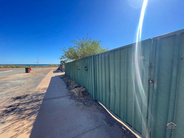4 Bell Street, WA 6721