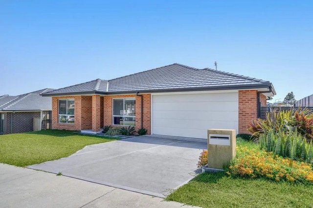 6 Banyan Street, NSW 2321