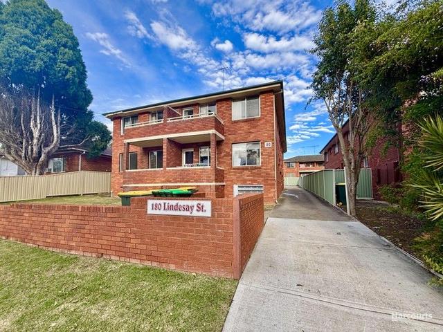 5/180 Lindesay Street, NSW 2560