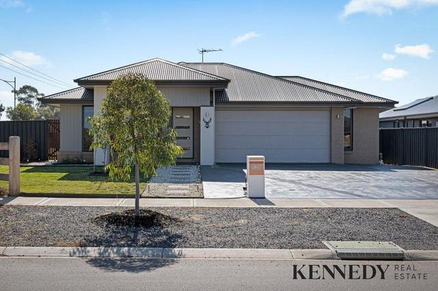 138 Woods Road, VIC 3730