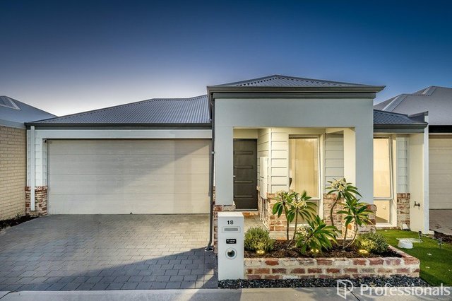 18 Gouldian Circuit, WA 6038