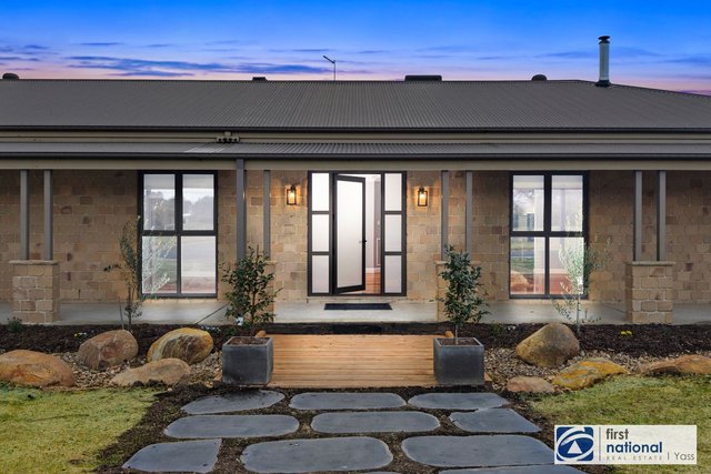 18 Clydesdale Close, NSW 2582