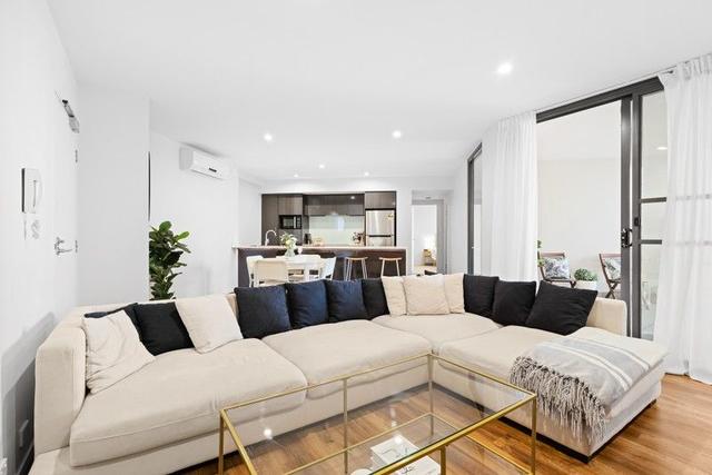 100/1 Rowe Avenue, WA 6103