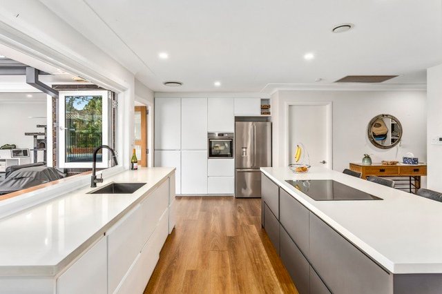 26 Hakea Avenue, NSW 2086