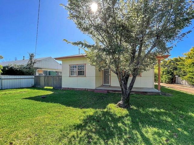 1/168 Gladstone Street, NSW 2850