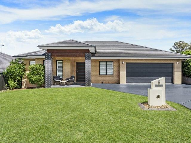 5 Redford Place, NSW 2567