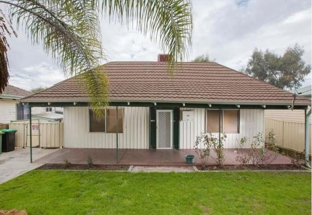 65 Deakin Street, WA 6225