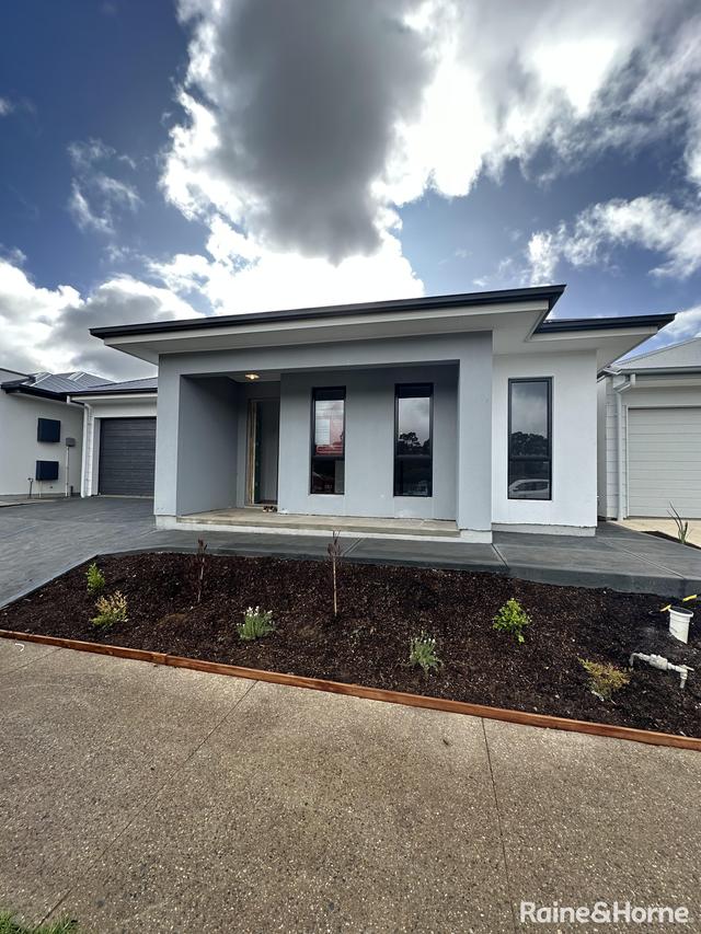 38 Botanic Way, SA 5251