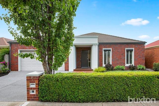 27 Black Knight Street, VIC 3195