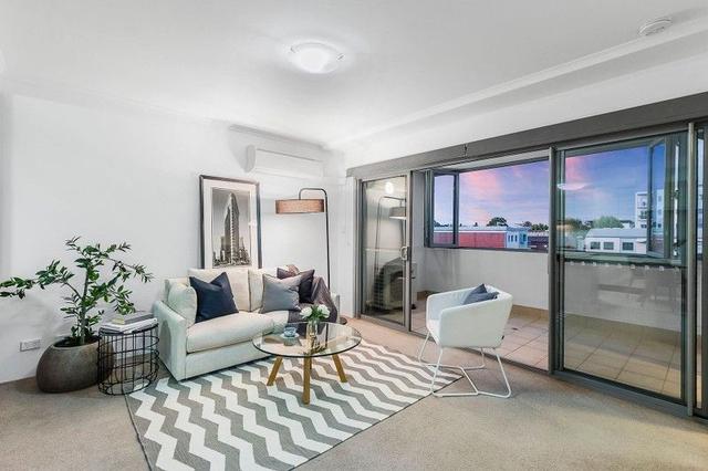 14/154 Newcastle Street, WA 6000