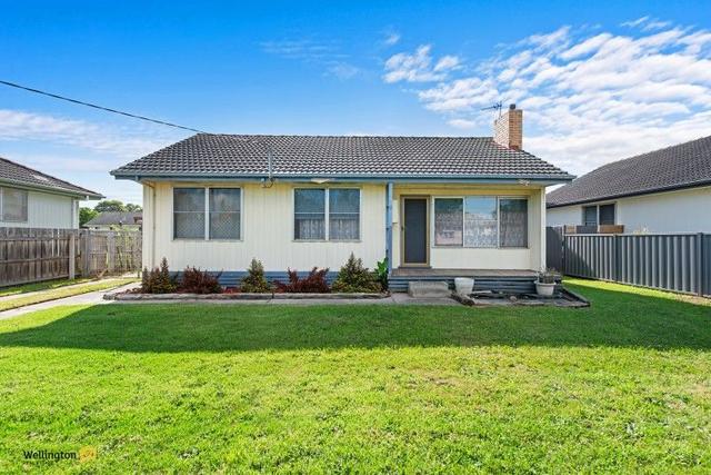 16 Overend Crescent, VIC 3850