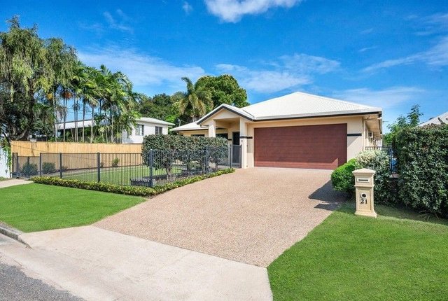 21 Gilliat Street, QLD 4811