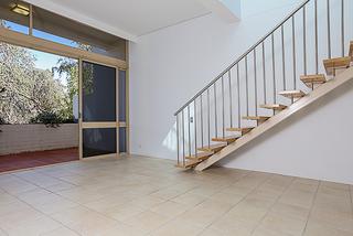 Lounge Room (2015-12-14)