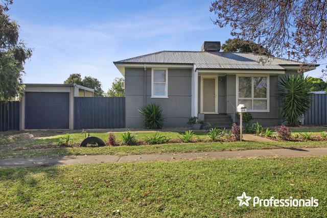 19 Macquarie Street, NSW 2650